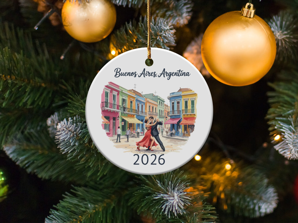 Round ornament with Buenos Aires street scene and "2026".