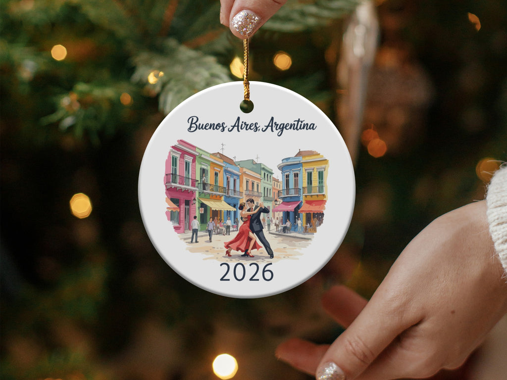 Ornament with Buenos Aires, Argentina and dancing couple, with 2026 text.